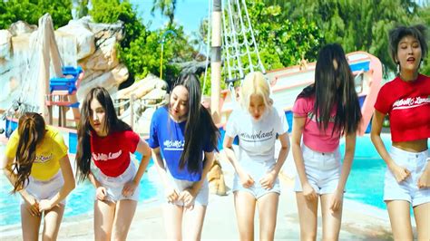 MOMOLAND BBoom BBoom Wallpapers - Wallpaper Cave