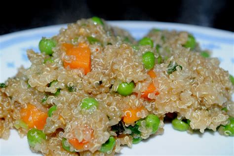 Fabulously Delicious: Quinoa Fried "Rice"