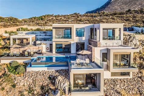 The Top 15 Villas to Rent in Crete | Traveler By Unique