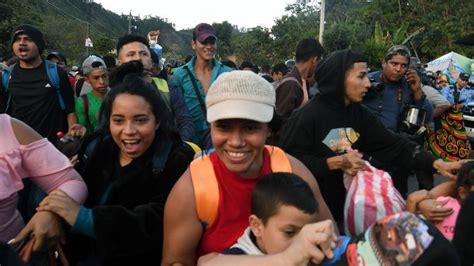 Hundreds of Honduran migrants cross Guatemala border as caravan heads for US | US News | Sky News