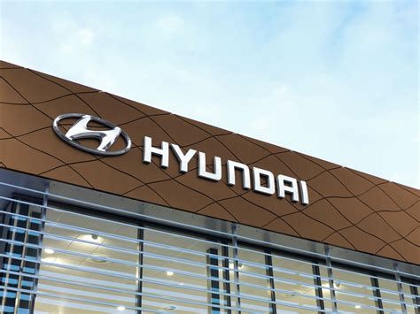 Hyundai UK unveils new car dealership identity | Car Manufacturer News