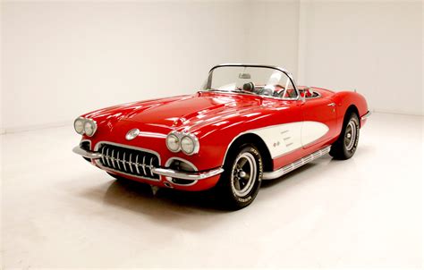 1960 Chevrolet Corvette | Classic Auto Mall