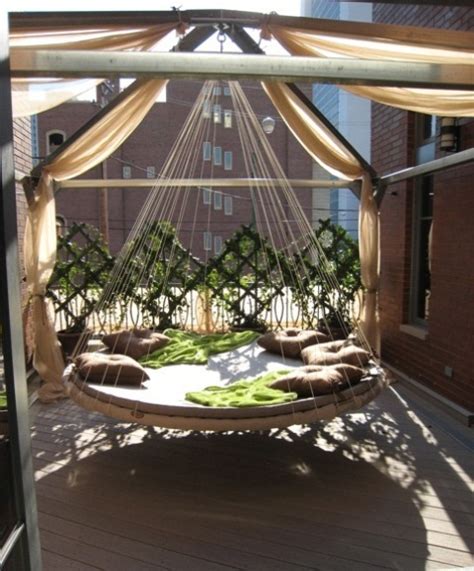 51 Relaxing Outdoor Hanging Beds For Your Home - DigsDigs