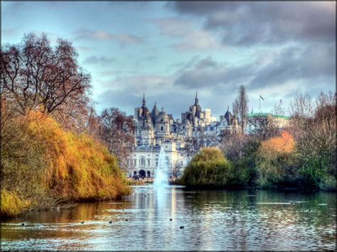 St James's Park Lake, London, England | St. James's Park is … | Flickr