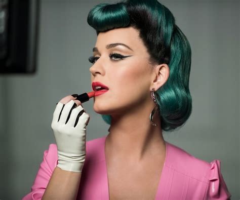 Katy Perry Collaborated With CoverGirl On A Makeup Collection