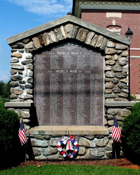 Charlton Massachusetts Military Monuments