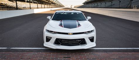 Chevrolet Camaro 50th Anniversary Edition (2017) - picture 1 of 14