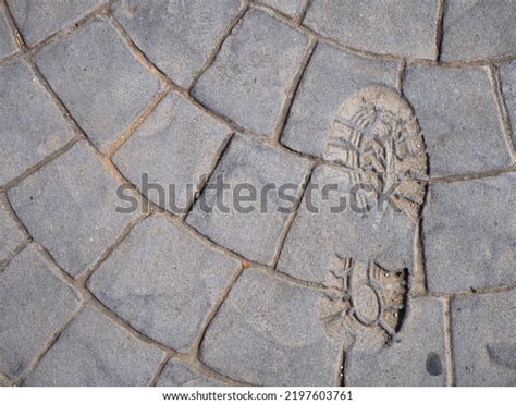 7,788 Footprints Cement Images, Stock Photos & Vectors | Shutterstock