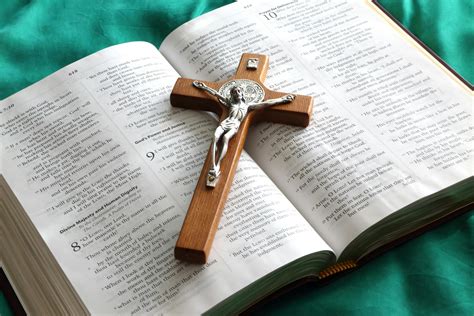 Free stock photo of bible, cross, cruxifix