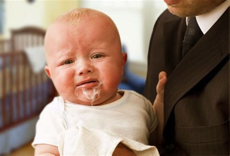 Why Is Your Baby Vomiting Without Fever? - New Kids Center