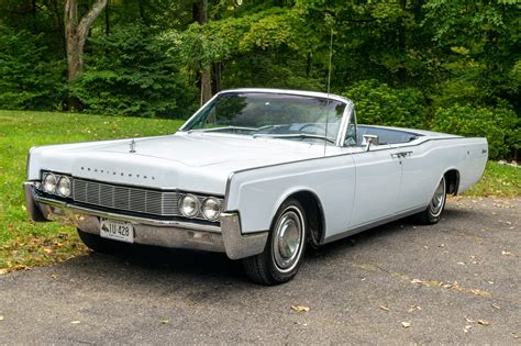 1967 Lincoln Continental Convertible for sale on BaT Auctions - sold for $31,250 on October 15 ...