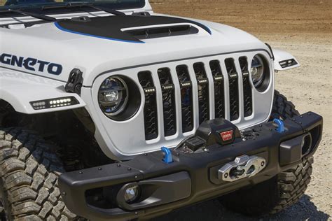 A Closer Look at Magneto: Jeep's All-Electric Wrangler Concept