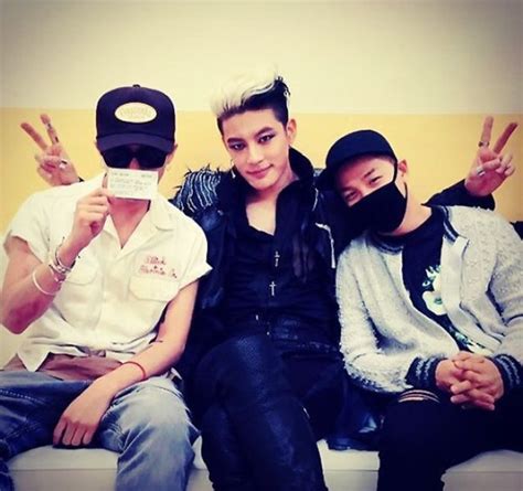 GD and Taeyang show their support for Se7en