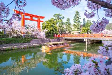 Kyoto Cherry Blossoms: Your Top 15 Sakura Spots | Japan Cheapo