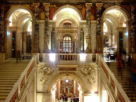 Museum of Art History - Vienna | Marble house, City hall, Austria