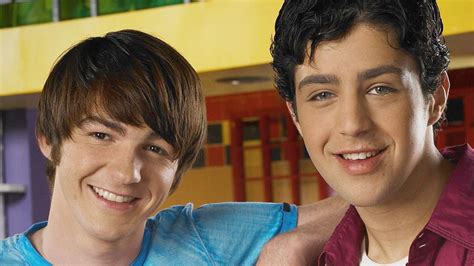 Drake & Josh: Josh Peck Reveals Where He and Drake Bell Currently Stand