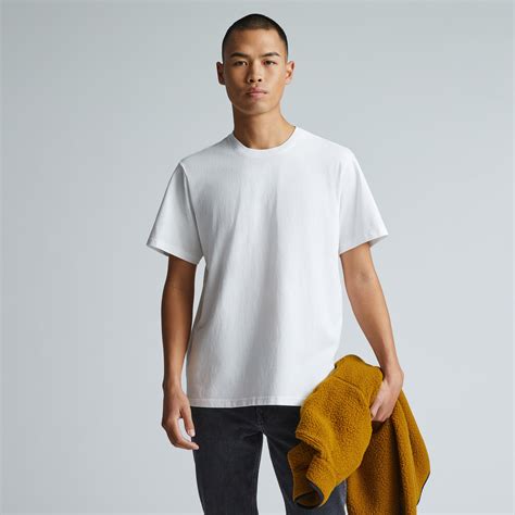 The Premium-Weight Crew | Uniform White – Everlane