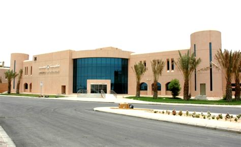 King Faisal University (KFU) (Al-Hofuf, Saudi Arabia) - apply, prices, reviews | Smapse