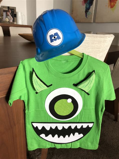 Mike Wazowski Costume Homemade | Disfraz de manualidades, Mike wazowski ...