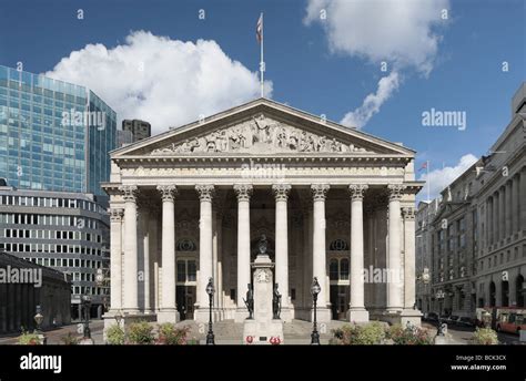 Shopping center royal exchange hi-res stock photography and images - Alamy