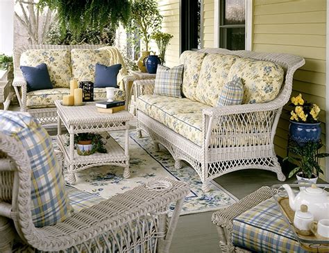 Indoor Furniture - Why It's Perfect For Your Sunroom