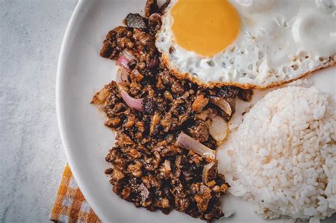 All You Need to Know About Filipino Silog Meals | Will Fly for Food