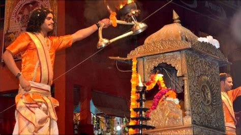 Varanasi Temple Aarti Image - Varanasi Best Images Free Downloads