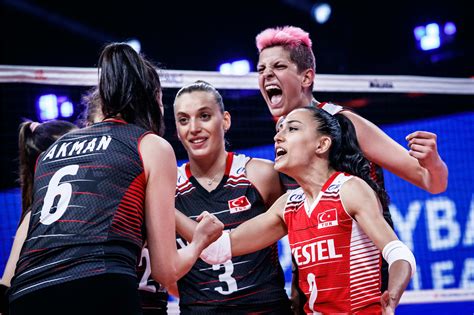 Turkey emphatically shut out Japan for 2021 Women's VNL bronze | volleyballworld.com