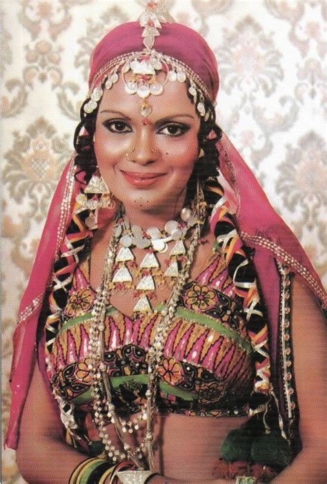 Dharam-Veer, 1977 | Beautiful bollywood actress, Vintage bollywood, Indian actresses