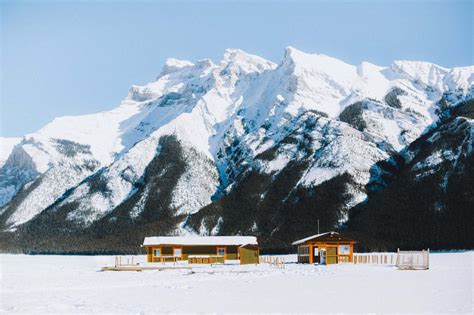 20 Bucket List Worthy Things To Do In Banff In Winter | The Mandagies