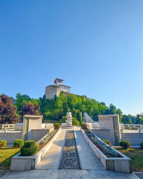 The Gradačac castle, Bosnia and Herzegovina : r/europe