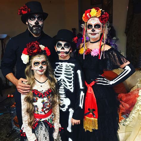 Dios de los Muertos! Day of the Dead! Family costume and make up ideas ...