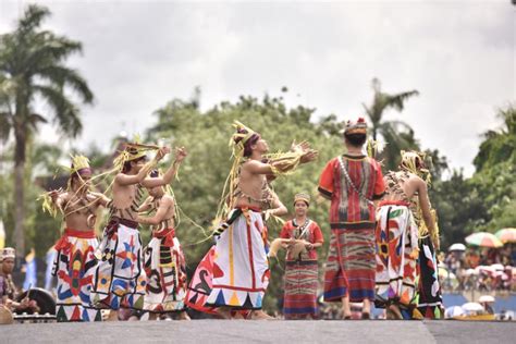 Selain Sebagai Paru-paru Dunia, Berikut 5 Festival Budaya Kalimantan yang Wajib Dikunjungi