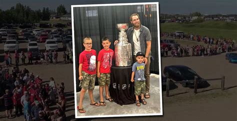 Braden Holtby takes Stanley Cup to ice rink where his childhood hockey ...