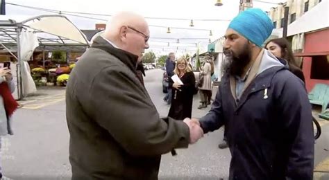 Canada: Jagmeet Singh Urged To Cut Off His Turban - Sikhs Online