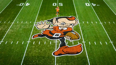 Cleveland Browns Unveil New Field Design With Brownie The Elf At Midfield – SportsLogos.Net News