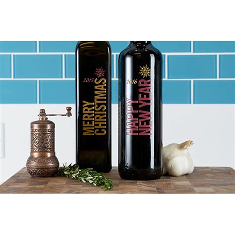 Personalized Olive Oil Bottles - Unique Gifts for the Foodie | EtchingX