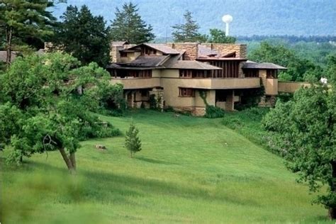 Oh, The Places I'll Go: Taliesin (Spring Green, Wisconsin)