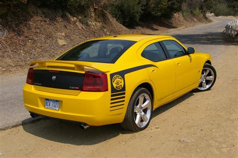 Dodge Charger SRT8 Super Bee:picture # 4 , reviews, news, specs, buy car