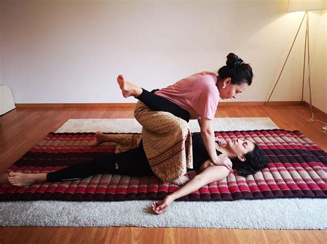 Thai Yoga Massage Sessions with Nicoleta