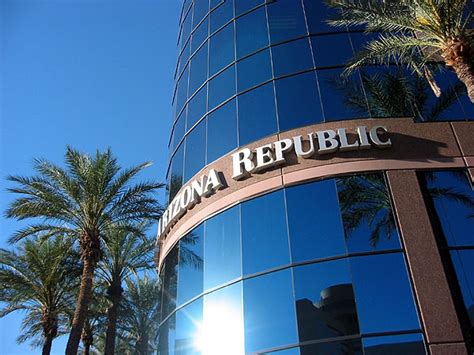 Az Republic rolling out paywall