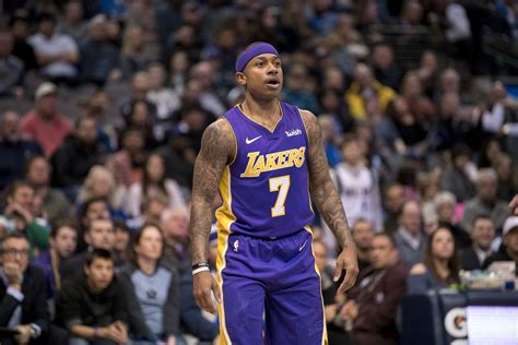 Isaiah Thomas Lakers debut: Thomas scores 22 points, turns ball over 6 times - SBNation.com