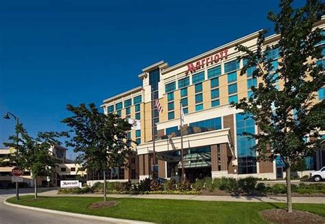 Bloomington-Normal Marriott Hotel & Conference Center - UPDATED 2017 ...