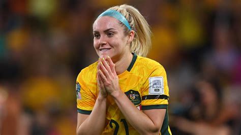 Women’s World Cup 2023: Ellie Carpenter’s reaction to Matildas penalty shootout vs France win ...