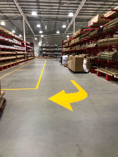 Bunnings Warehouse Halls Head - Delineation Line Marking