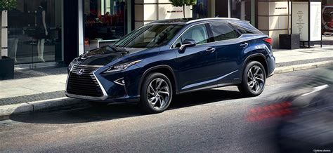 Lexus RX Hybrid Review: The Luxury Hybrid Car For Your Daily Commute