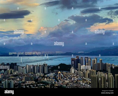 Shenzhen-Hong Kong Bridge Stock Photo - Alamy