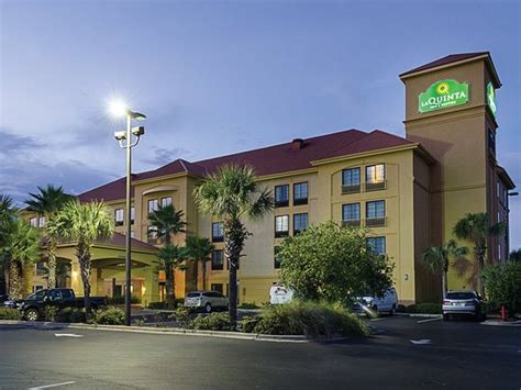 La Quinta Inn & Suites Panama City Beach Pier Park $109 ($̶1̶4̶9̶ ...