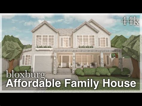 Bloxburg - Affordable Family House Speedbuild (exterior) - YouTube