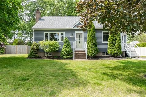 29 Garden St, Danvers, MA 01923 | realtor.com®